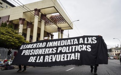 Columna en El Desconcierto: «Presos políticos: la urgencia de una anmistía».